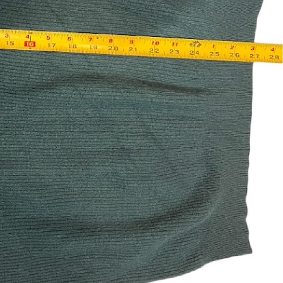 NWOT Vineyard Vines Cashmere Quarter-Zip - Picture 16 of 16